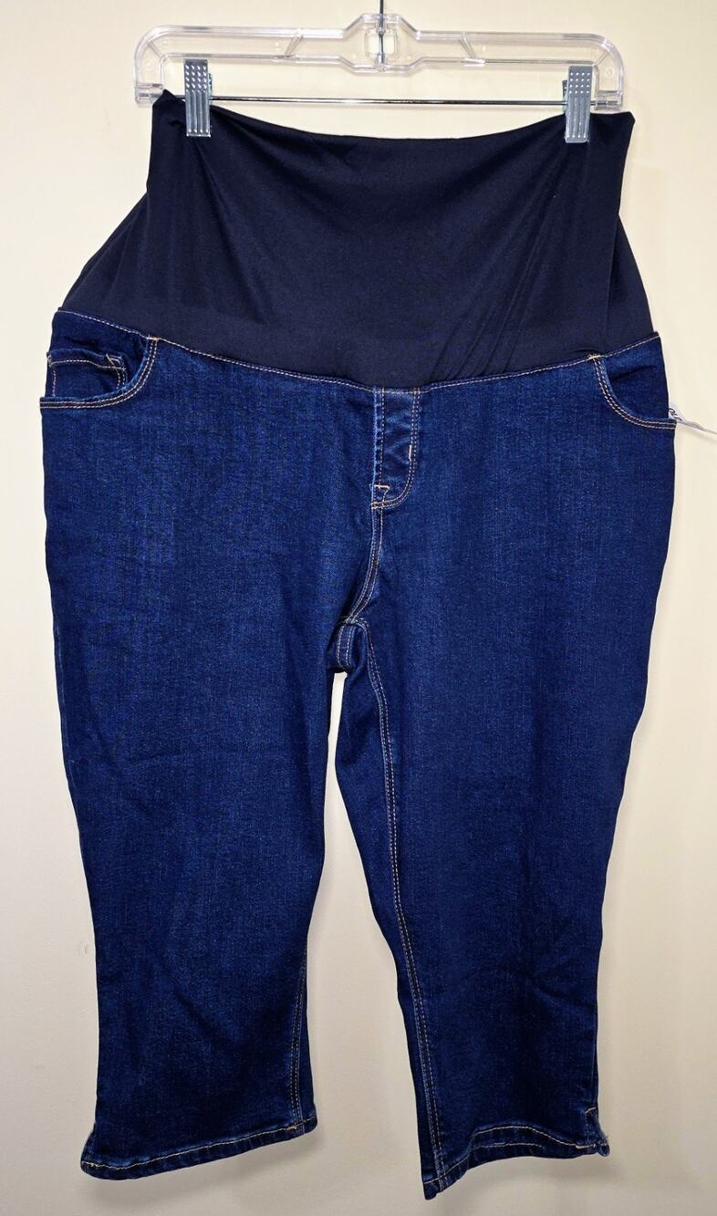 Maternity Capri Blue Denim Size 18